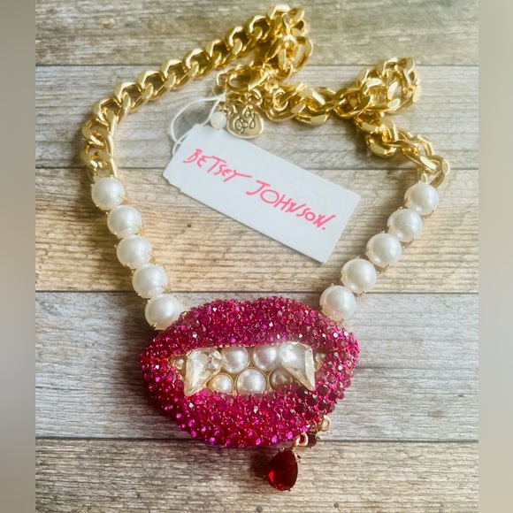 Betsey Johnson Jewelry - PRICE FIRM Betsey Johnson Halloween Vampire Fangs
Pink Lips Gold Necklace 💋